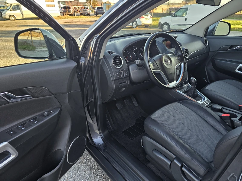 Opel Antara 2.2 CDTI COSMO, снимка 9 - Автомобили и джипове - 52929255