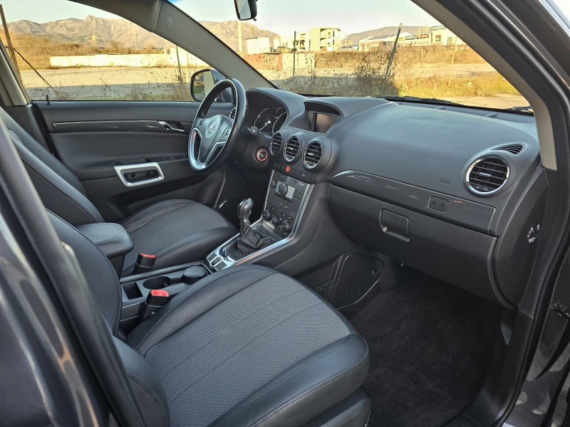 Opel Antara 2.2 CDTI COSMO, снимка 11 - Автомобили и джипове - 52929255