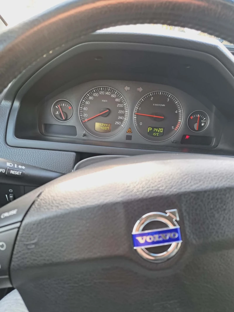 Volvo Xc90, снимка 6 - Автомобили и джипове - 53410124