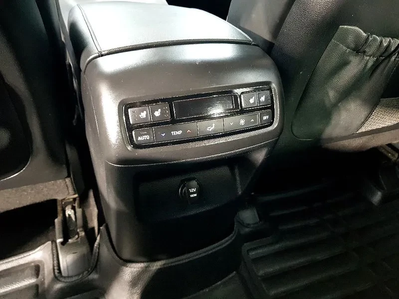 Hyundai Palisade 2.2 CRDI, снимка 13 - Автомобили и джипове - 54871666