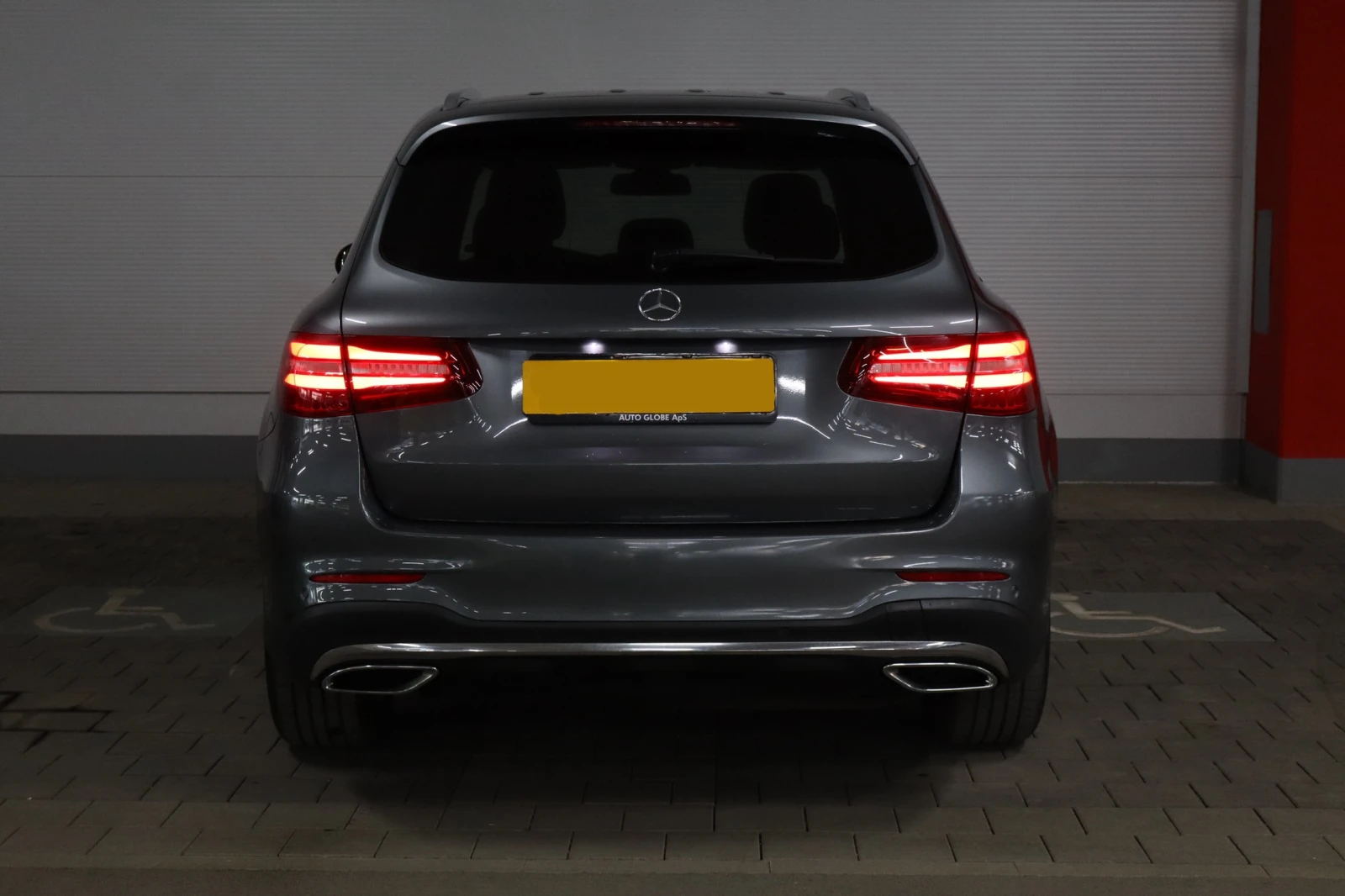 Mercedes-Benz GLC 220 AMG/Burmester/Panorama/360 Kameri/Ambient/Nova - изображение 5