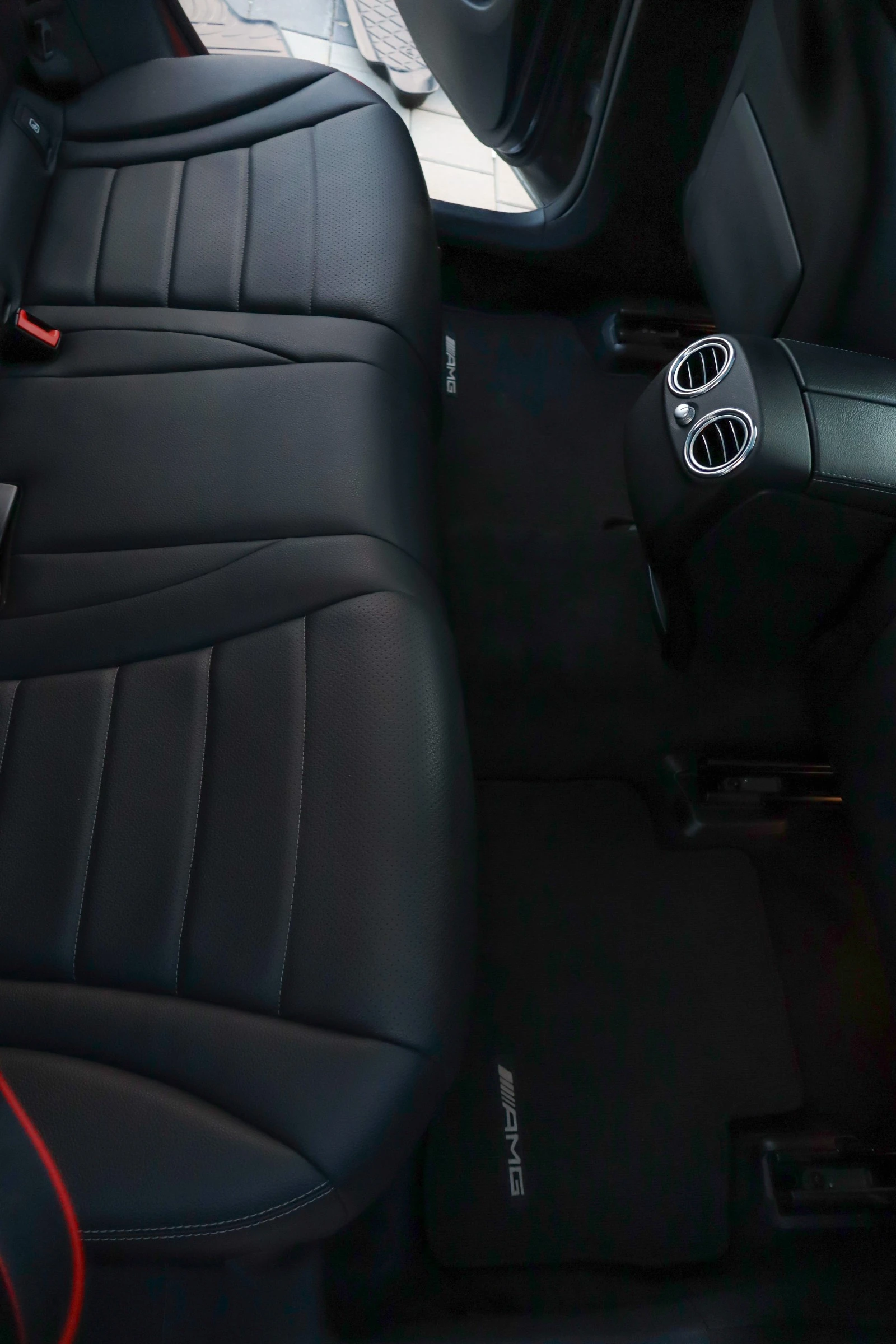 Mercedes-Benz GLC 220 AMG/Burmester/Panorama/360 Kameri/Ambient/Nova | Mobile.bg   17