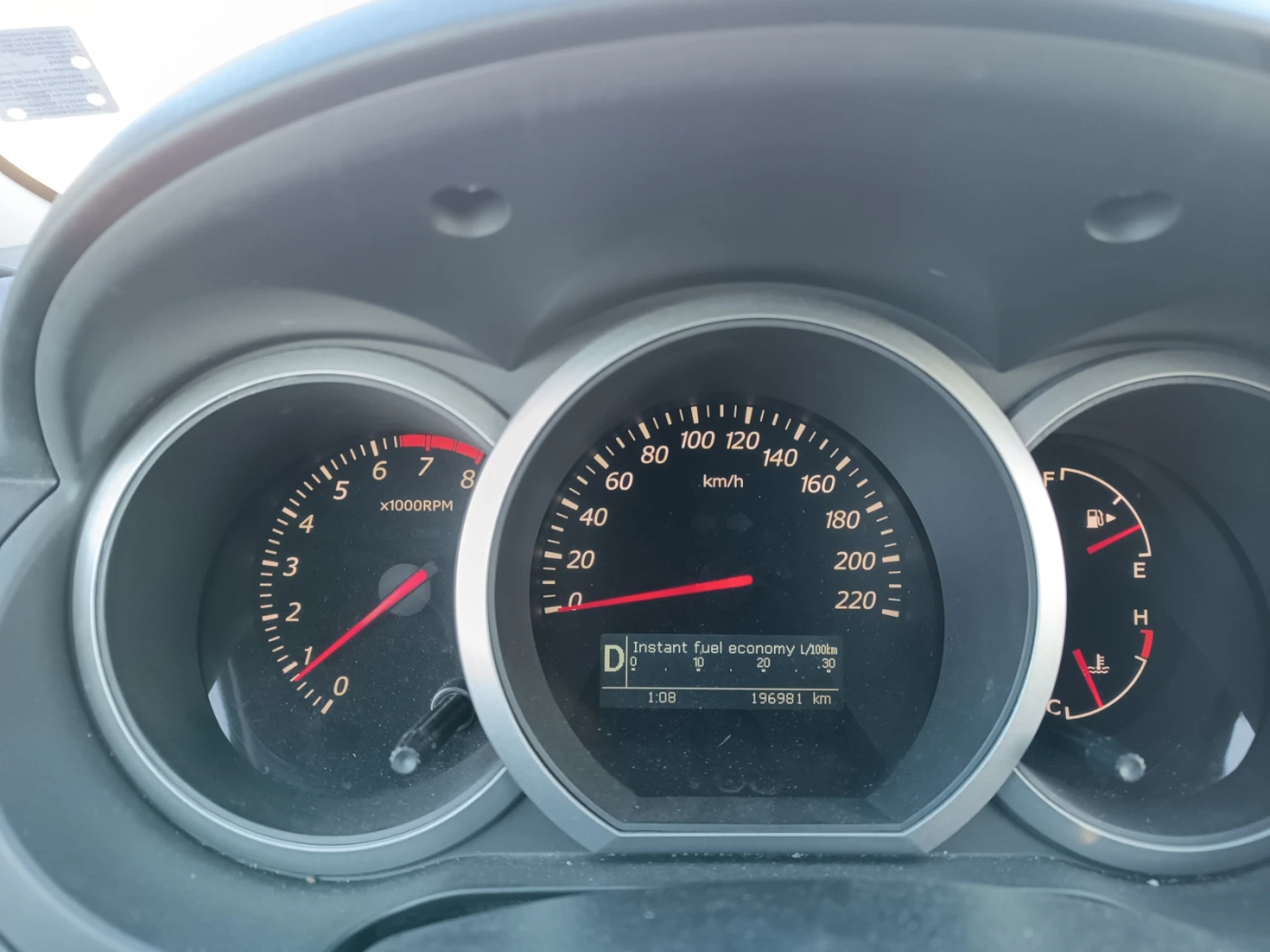 Suzuki Grand vitara  - изображение 9