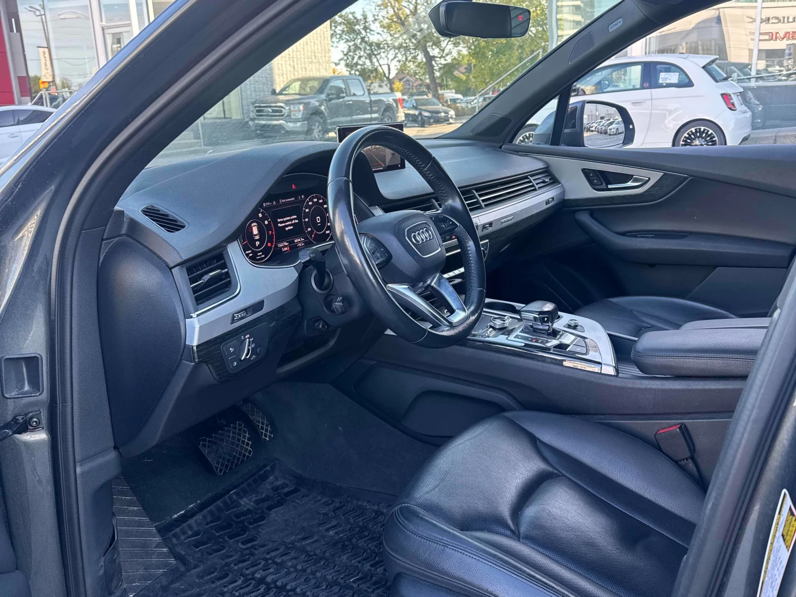 Audi Q7 Progressiv* CARFAX* АВТОФИНАНСИРАНЕ*  - изображение 6