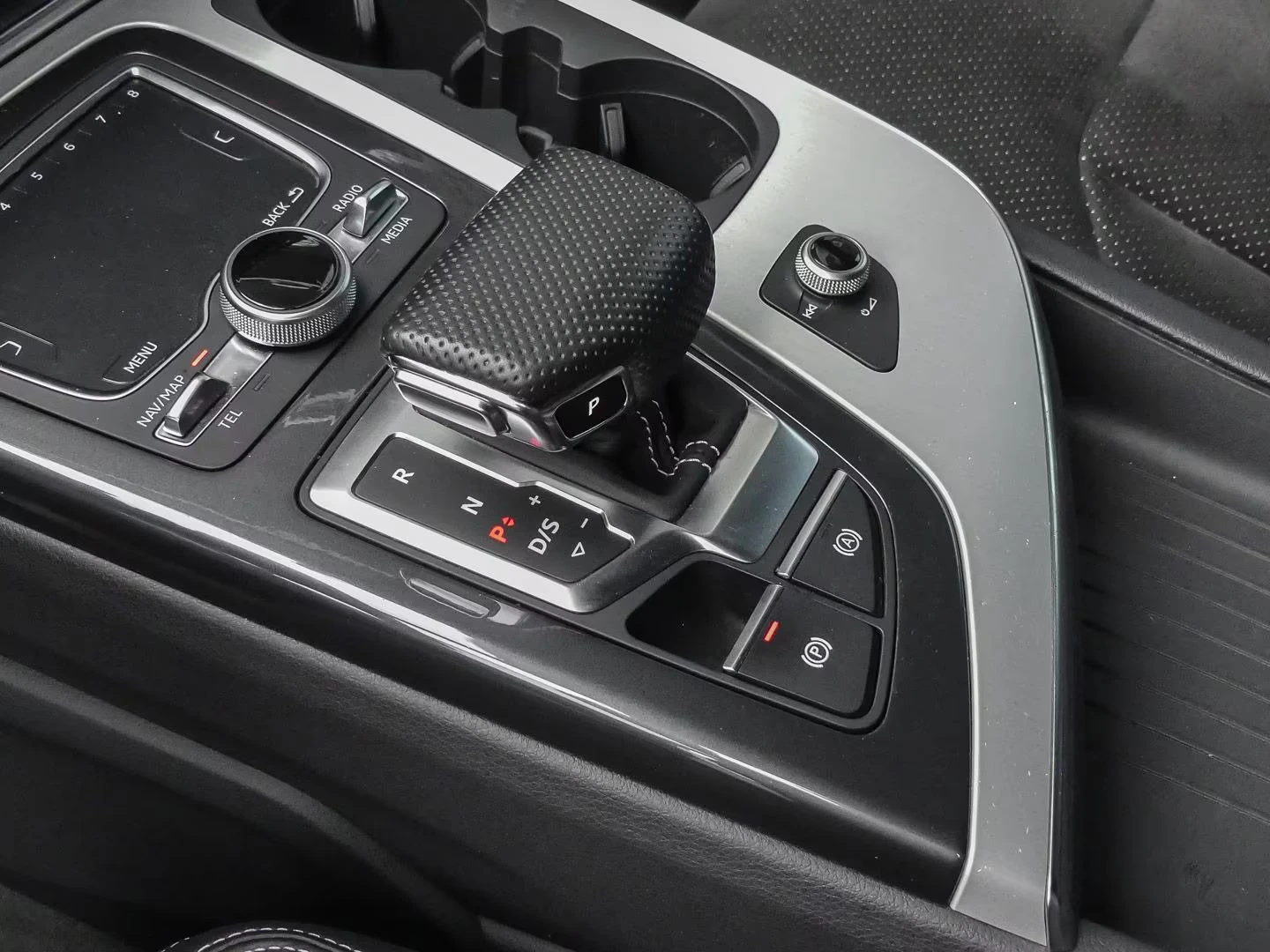 Audi Q7 S-LINE/286HP/QUATTRO/TIPTRONIC/CAM/LED/955v | Mobile.bg � ����������� 14