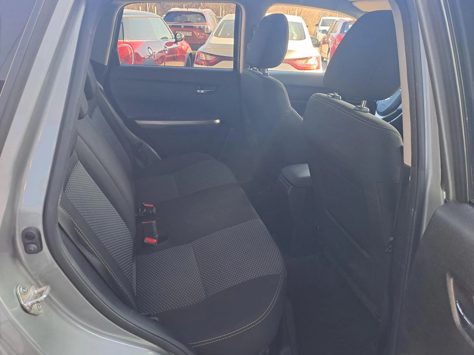 Suzuki Vitara 1.4 GL+ Booster Jet HYBRID 4X4, снимка 13 - Автомобили и джипове - 53829681