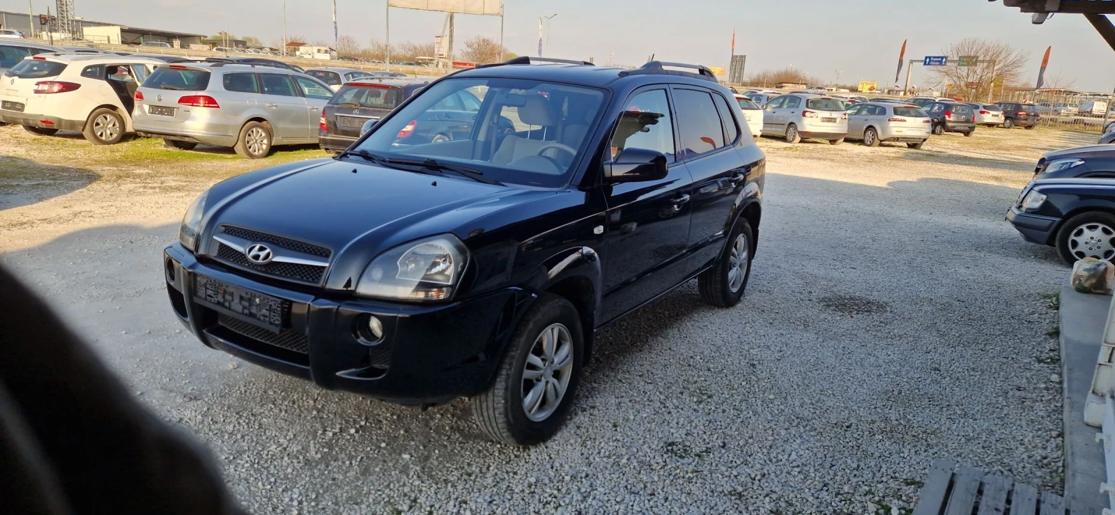 Hyundai Tucson 2.0  газ/бензин | Auto.bg — изображение 1