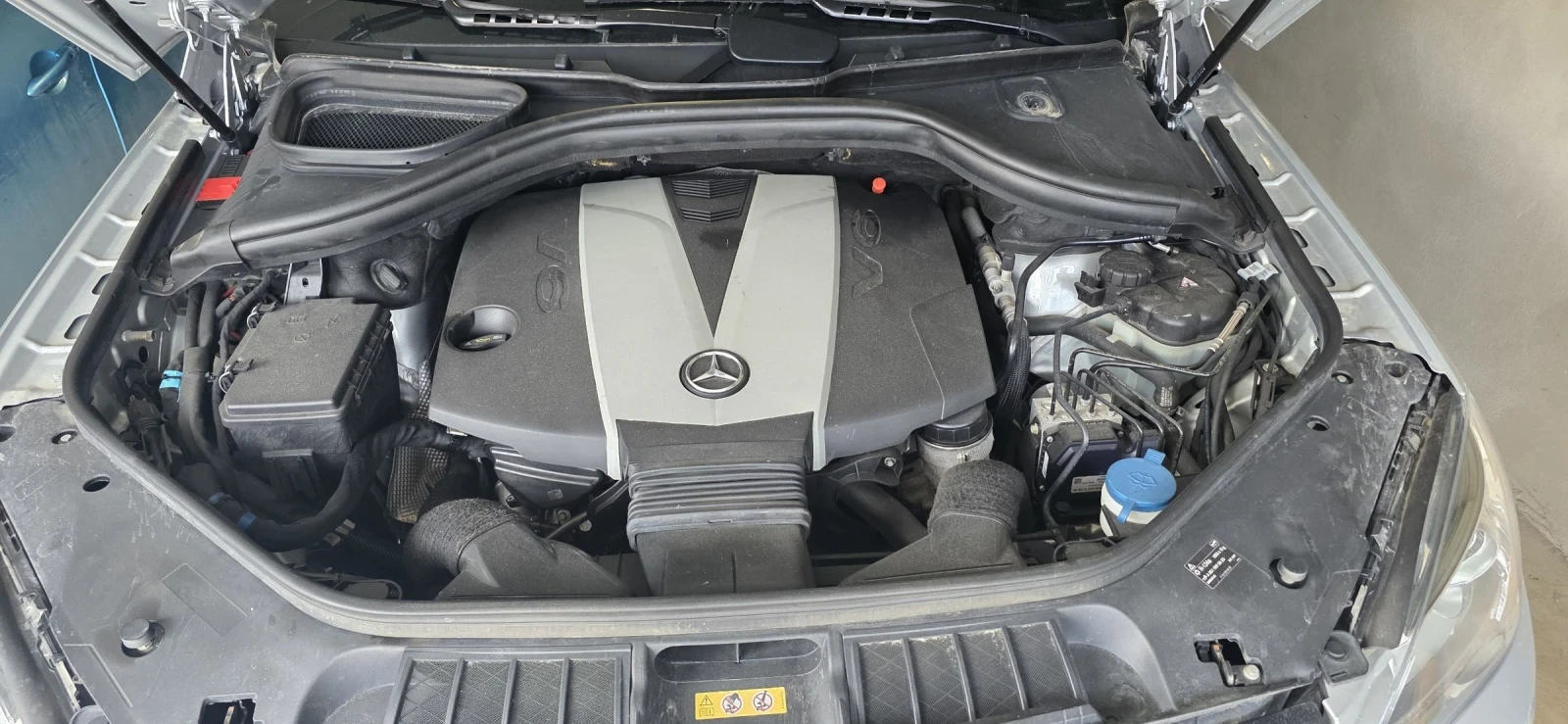 Mercedes-Benz ML 350, снимка 10 - Автомобили и джипове - 54399313