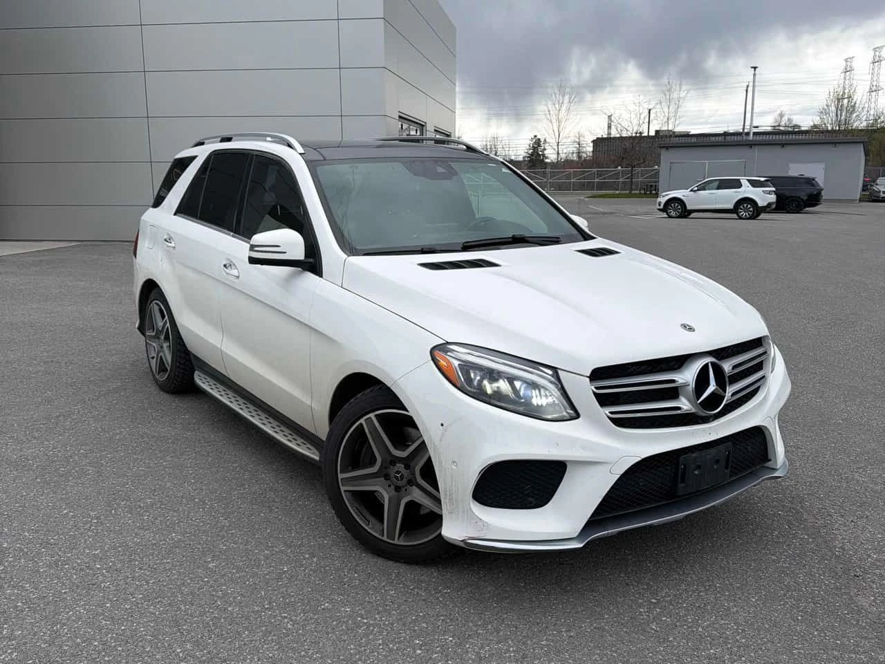 Mercedes-Benz GLE 400 ПОДГРЕВИ * ПАНО * KEYLESS * CARFAX