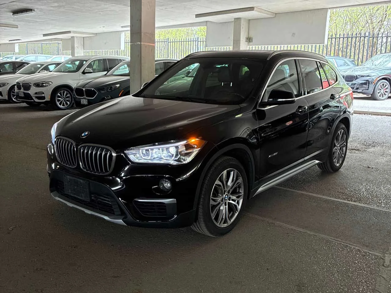 BMW X1 xDrive28i| HUD| PANO| ОТ ПРЕДСТАВИТЕЛСТВО| CARFAX