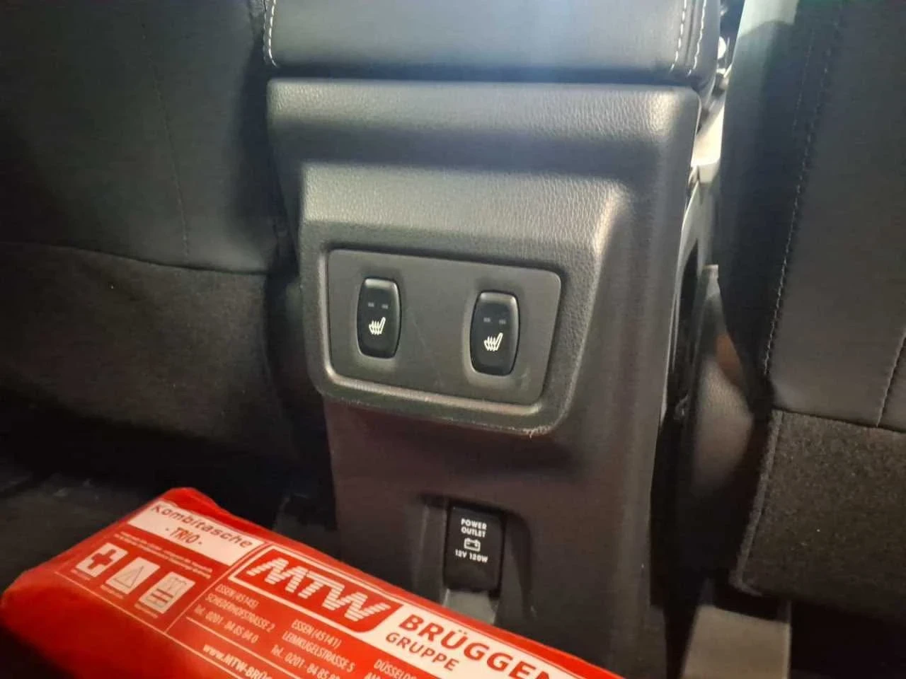 Mitsubishi Eclipse Cross, снимка 16 - Автомобили и джипове - 54566874