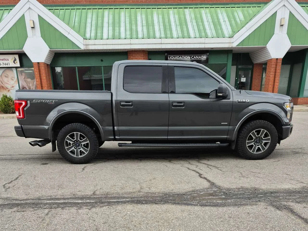 Ford F150 * 4WD SuperCrew 145" * CARFAX * AВТОКРЕДИТ, снимка 3 - Автомобили и джипове - 54619783
