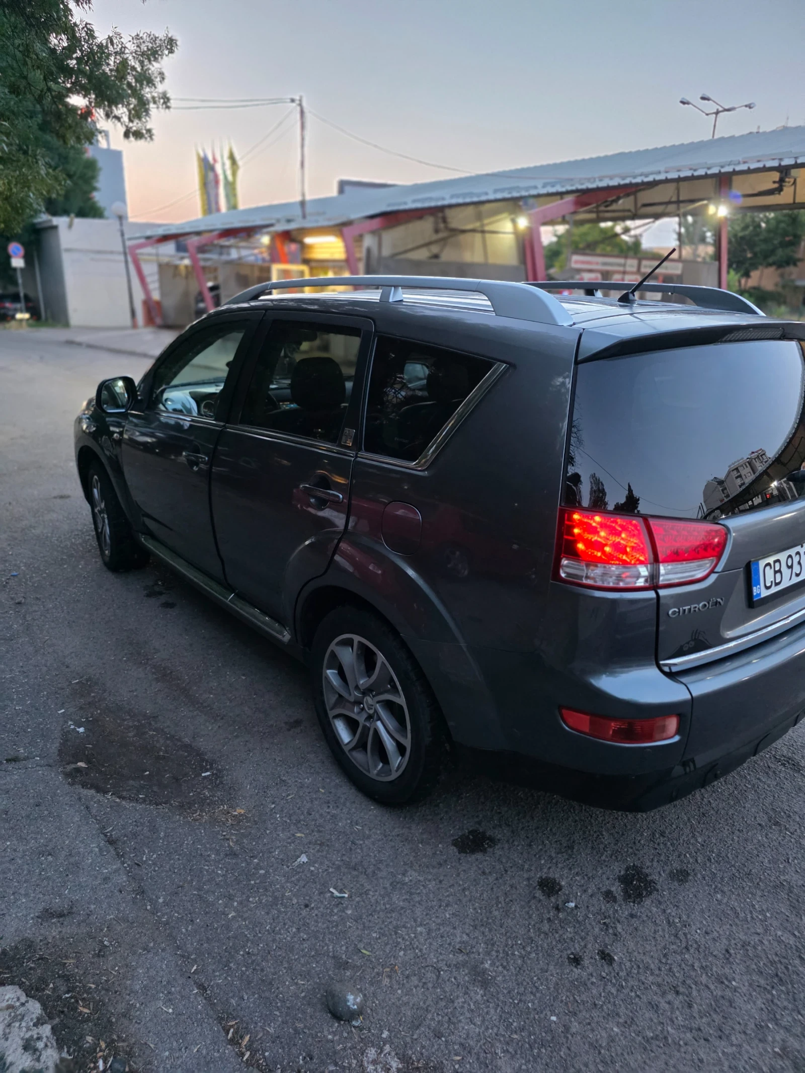 Citroen C-Crosser, снимка 2 - Автомобили и джипове - 55343664