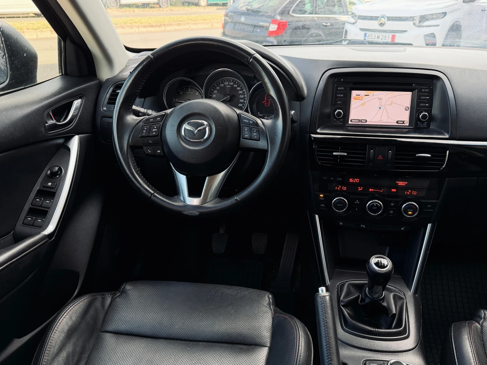 Mazda CX-5 2.2D / 4X4 / KEYLESS, снимка 7 - Автомобили и джипове - 55388897