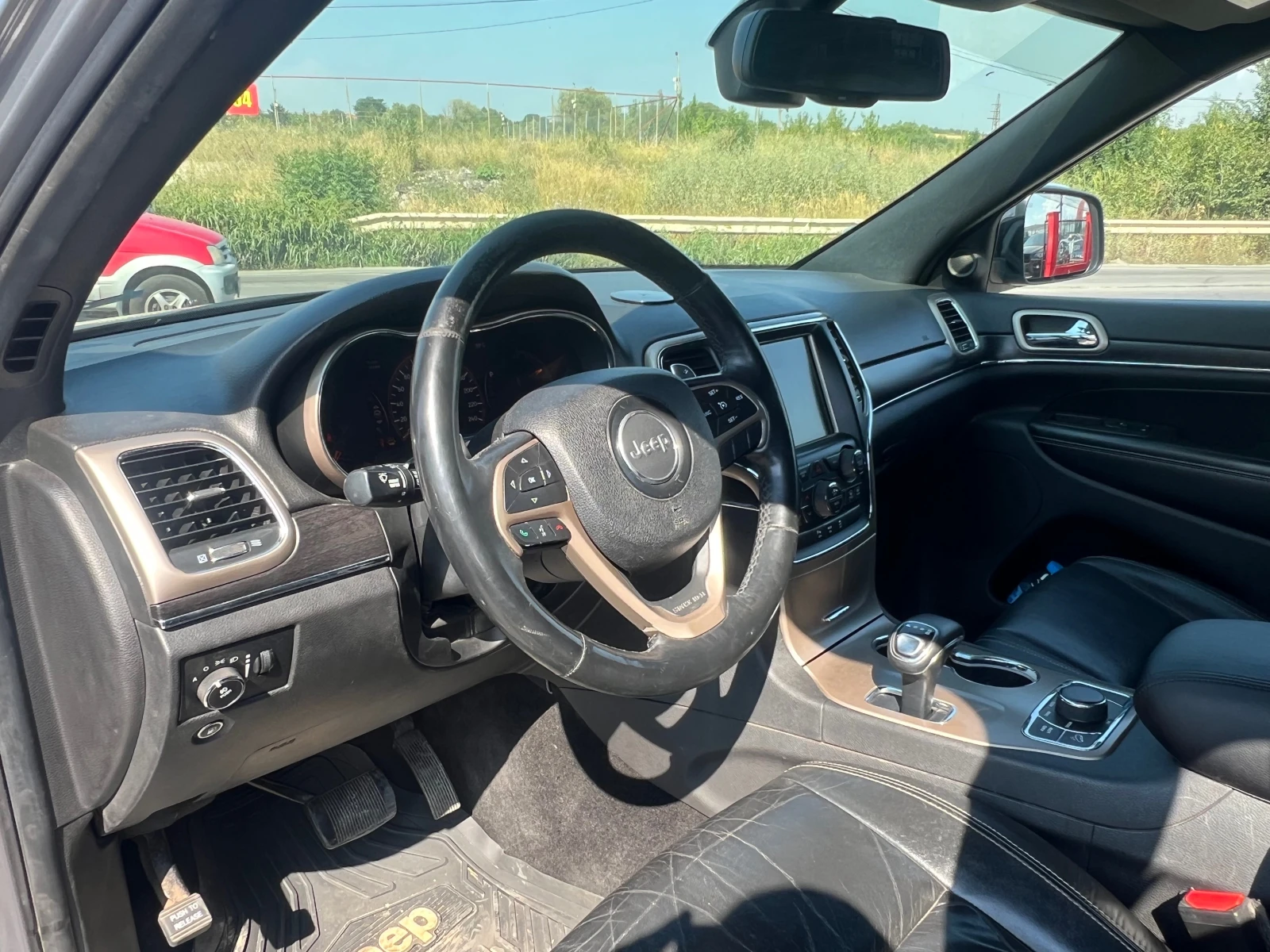 Jeep Grand cherokee, снимка 17 - Автомобили и джипове - 55582685