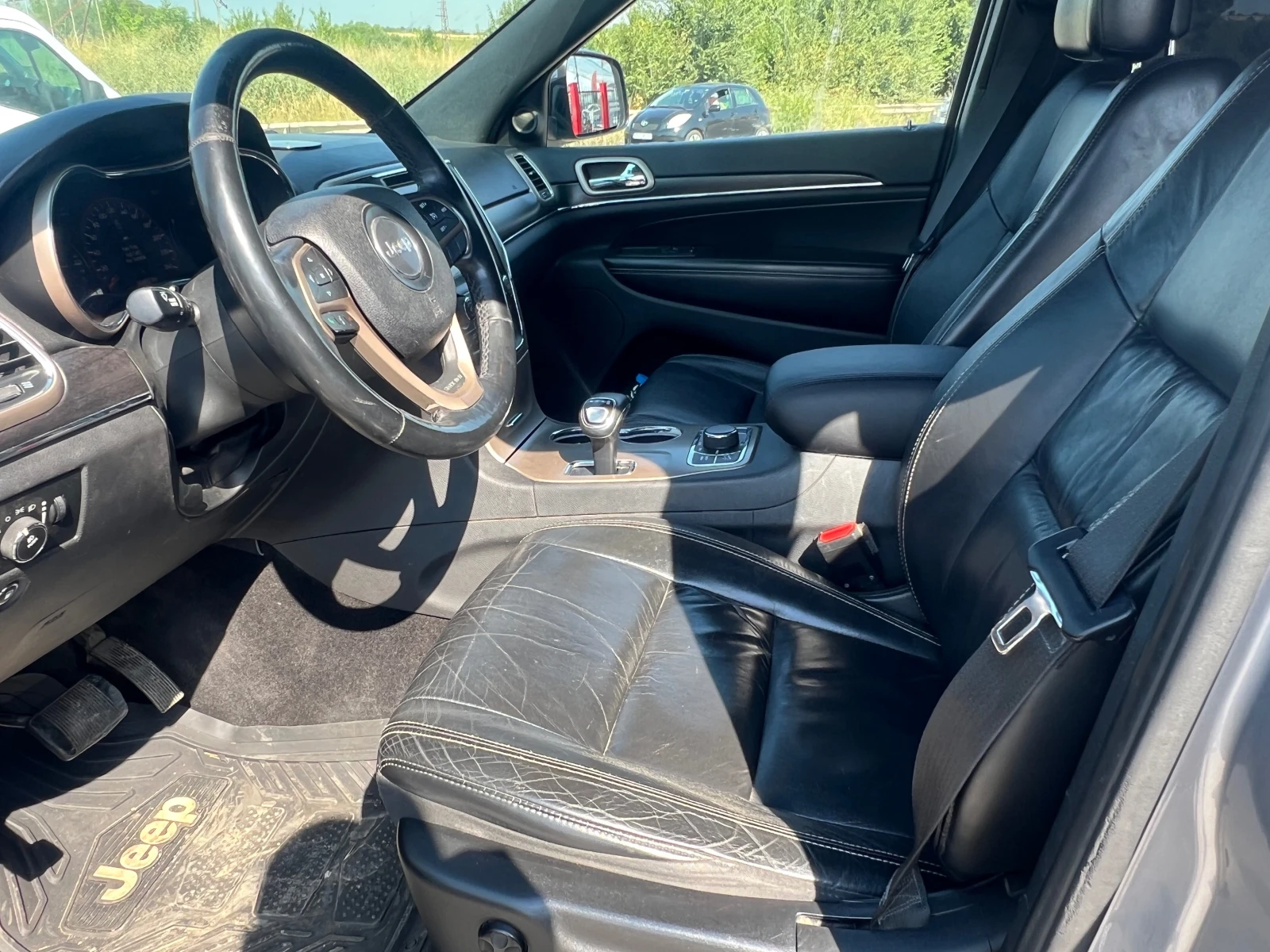 Jeep Grand cherokee, снимка 15 - Автомобили и джипове - 55582685