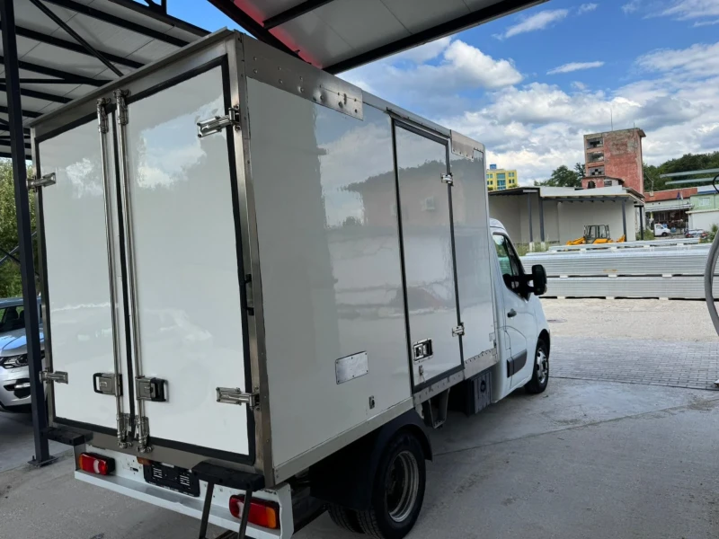 Renault Master Хладилен от Италия, снимка 7 - Бусове и автобуси - 50990698