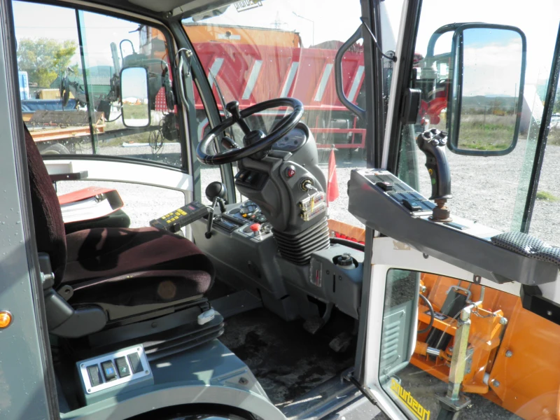 Mercedes-Benz UNIMOG Boschung Pony , снимка 14 - Камиони - 47694634