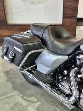 Harley-Davidson Touring ROAD KING 96inch 22000км ABS AKRAPOVIC ШВЕЙЦАРИЯ!, снимка 14