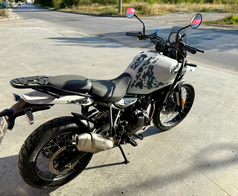 Royal Enfield Hymalayan Kamet white, TOP, 227лв месечно, снимка 3 - Мотоциклети и мототехника - 51610309