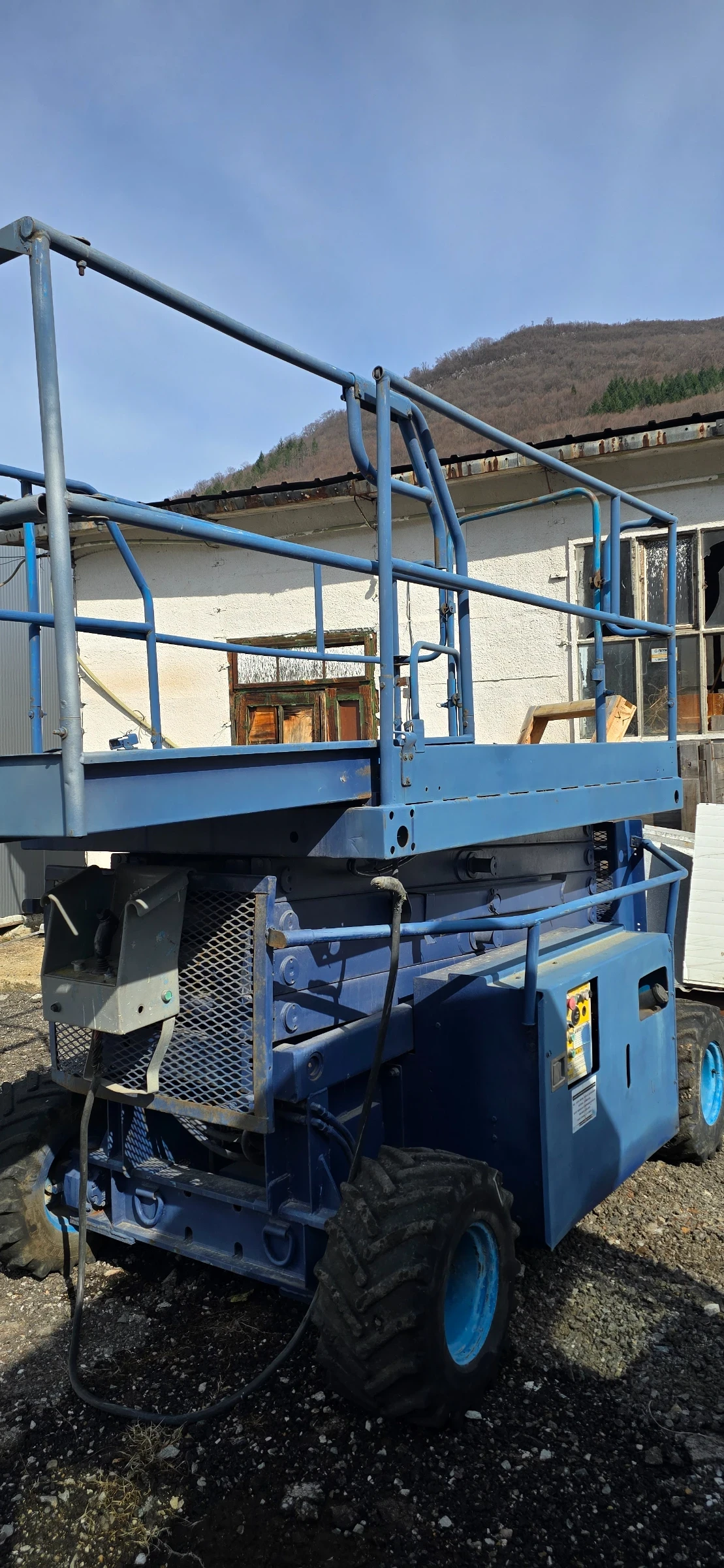 Автовишка Друга марка