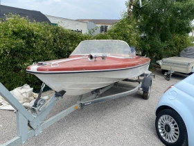 Лодка Vega, снимка 1