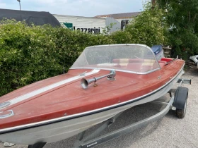 Лодка Vega, снимка 2 - Воден транспорт - 53296612