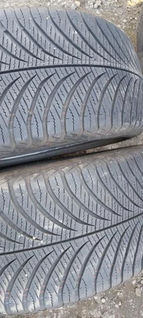 Гуми Зимни 215/50R17, снимка 2
