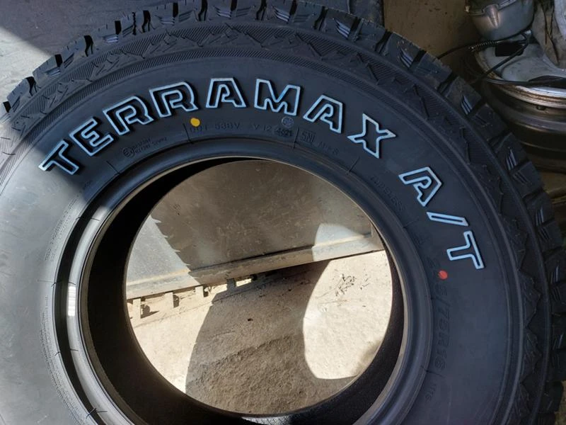 Гуми Летни 245/75R16, снимка 7 - Гуми и джанти - 36790140