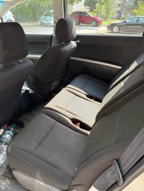 Toyota Corolla verso, снимка 7