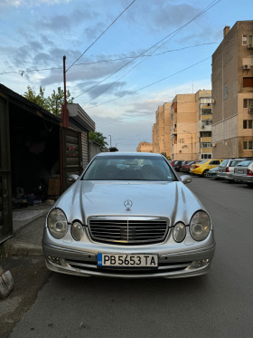 Mercedes-Benz E 320, снимка 1 - Автомобили и джипове - 46043399