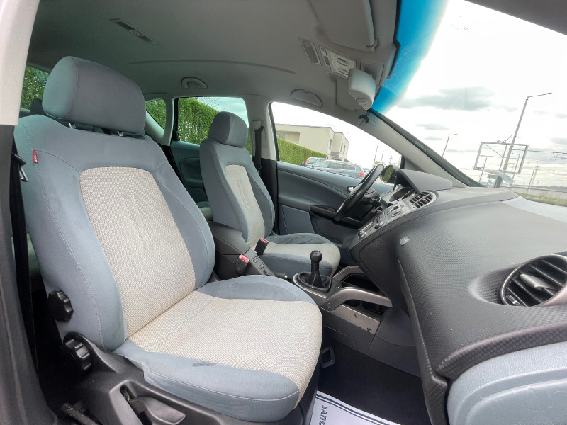 Seat Toledo 2.0TDi~140hp, снимка 12 - Автомобили и джипове - 40816293