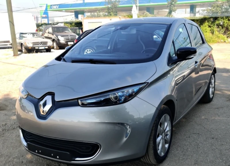 Renault Zoe R240 // 22kW // Регистрирана, снимка 2 - Автомобили и джипове - 47427125