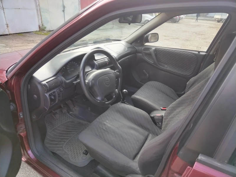 Opel Astra 1.6/75.моно.газ, снимка 1 - Автомобили и джипове - 48439260