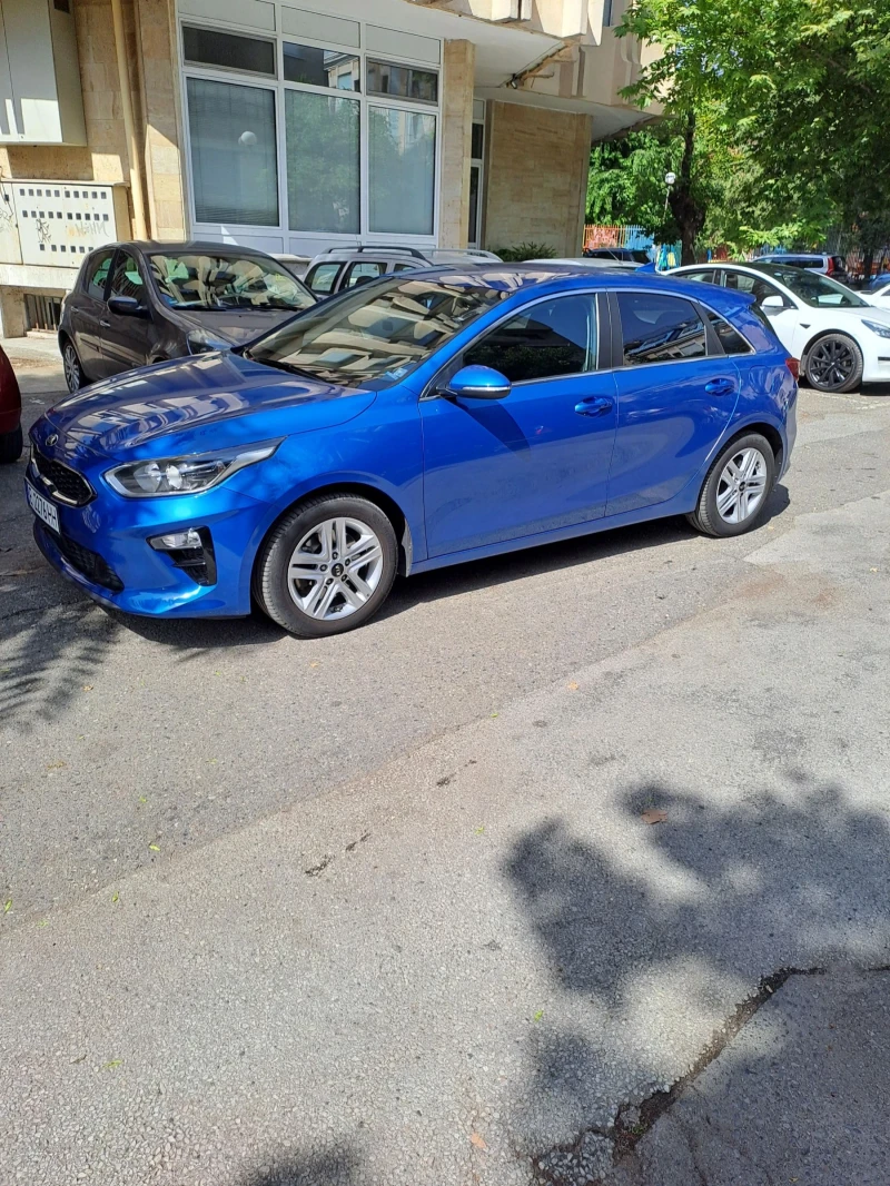 Kia Ceed 1.6crdi, снимка 5 - Автомобили и джипове - 49086625