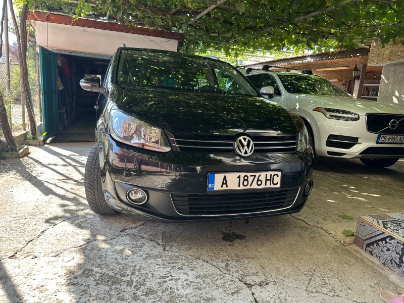 VW Touran 1.4 фабричен Метан, снимка 3 - Автомобили и джипове - 51379405