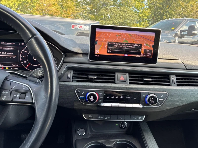 Audi A4 Allroad 82000КМ* Обдухване* 360* 2чифта джанти* Пано* подг, снимка 9 - Автомобили и джипове - 52332097