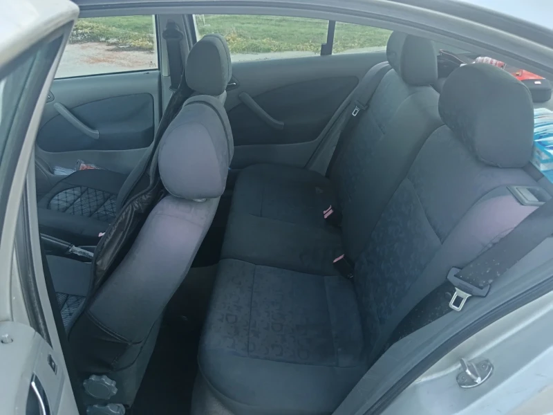 Skoda Octavia, снимка 7 - Автомобили и джипове - 52755318