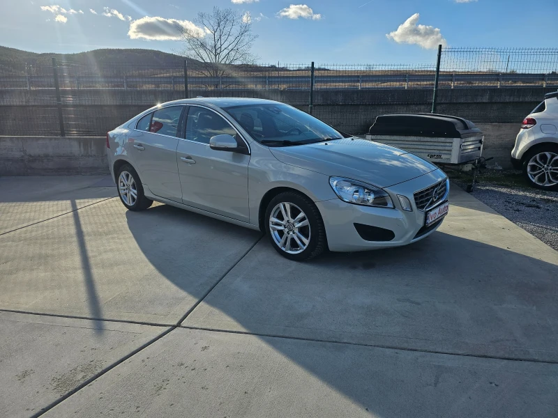 Volvo S60 2.0d.163k.c., снимка 3 - Автомобили и джипове - 52814343