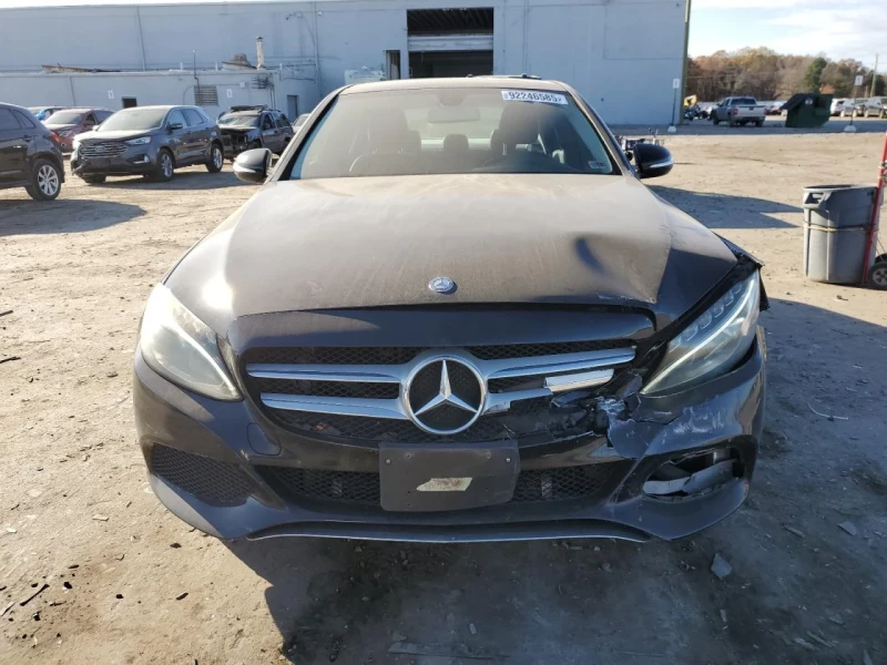 Mercedes-Benz C 300 4matic-Панорама-Подгрев-Carplay-ОЧАКВАН ВНОС, снимка 5 - Автомобили и джипове - 53024259