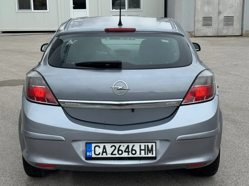 Opel Astra GTC АВТОМАТИК! ГАЗ!, снимка 6 - Автомобили и джипове - 53091121