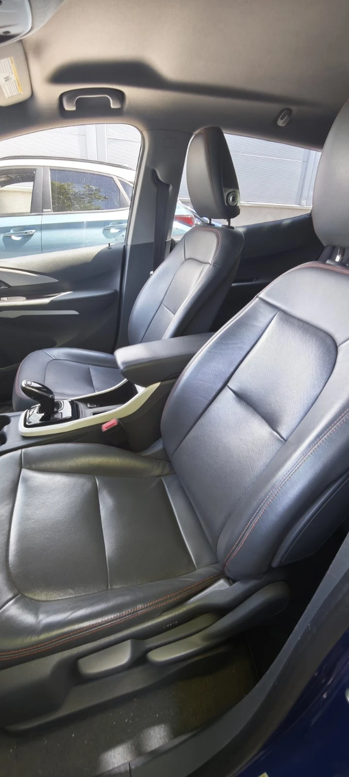 Chevrolet Bolt PREMIER, снимка 8 - Автомобили и джипове - 54956549