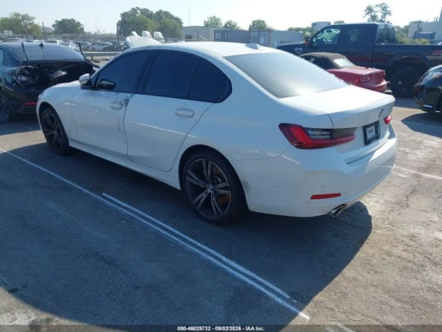 BMW 330, снимка 3 - Автомобили и джипове - 56128880