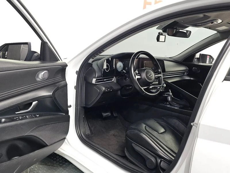 Hyundai Elantra 1.6 ГАЗ SMART, снимка 10 - Автомобили и джипове - 56160371