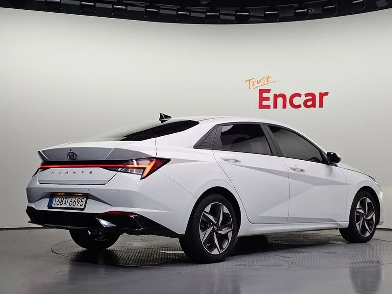 Hyundai Elantra 1.6 ГАЗ SMART, снимка 2 - Автомобили и джипове - 56160371