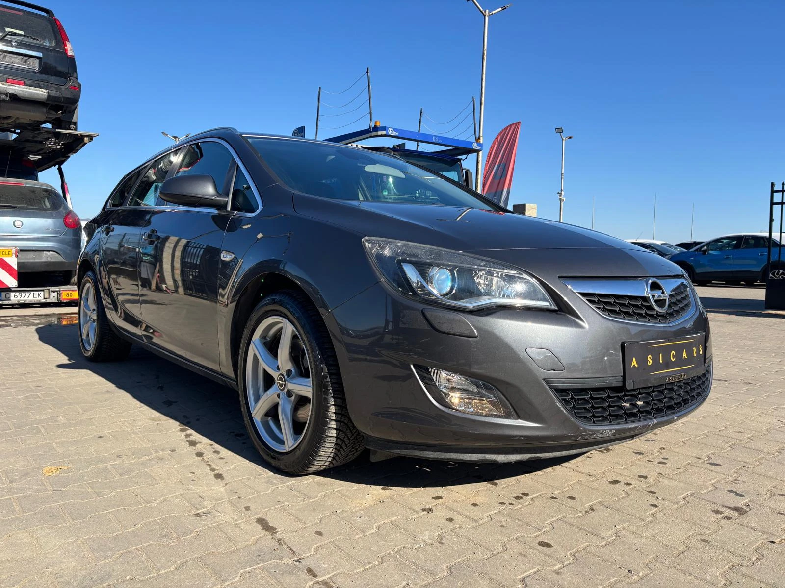 Opel Astra 2.0D SPORT TOURER EURO 5A - изображение 7