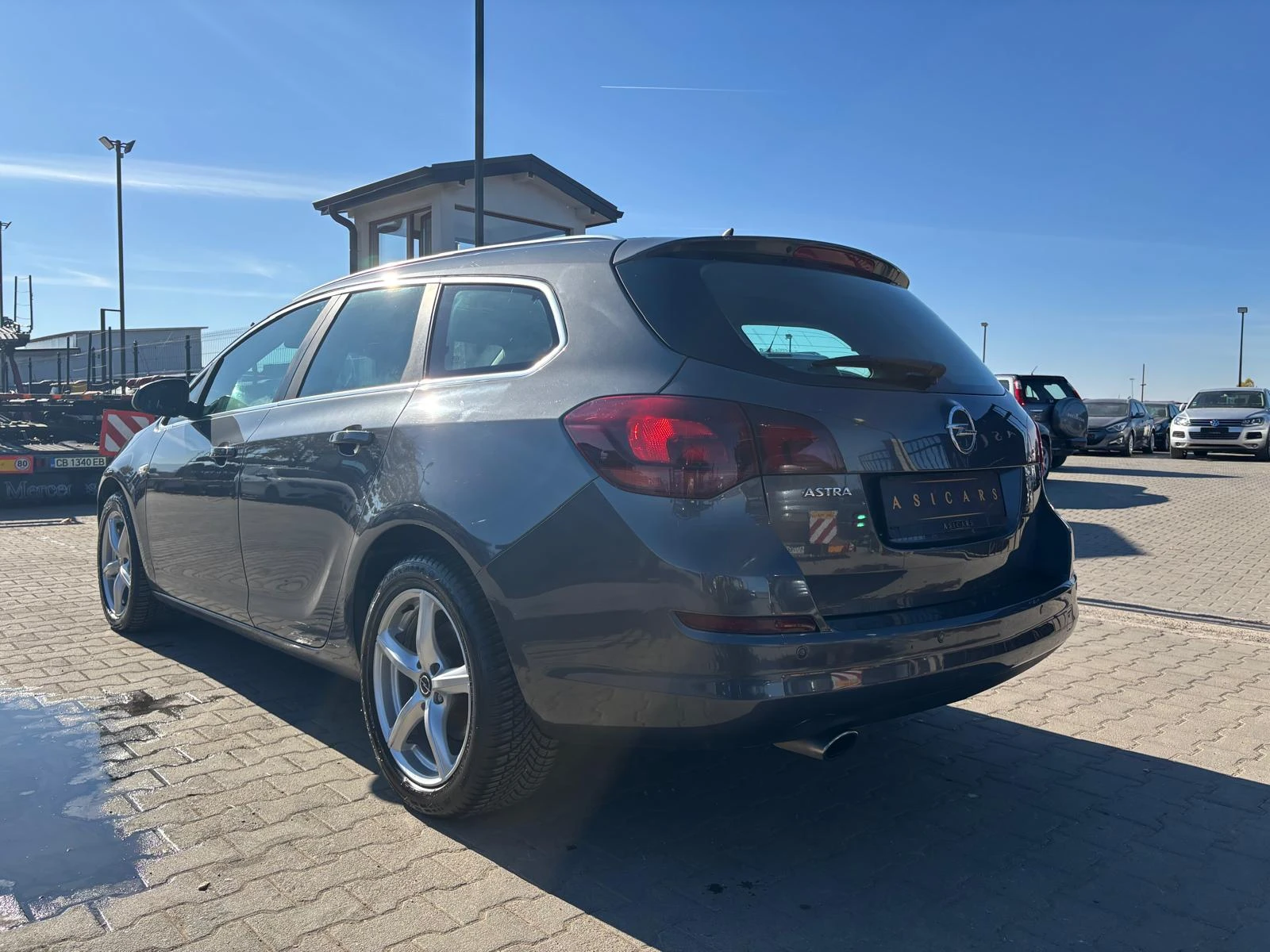 Opel Astra 2.0D SPORT TOURER EURO 5A - изображение 3