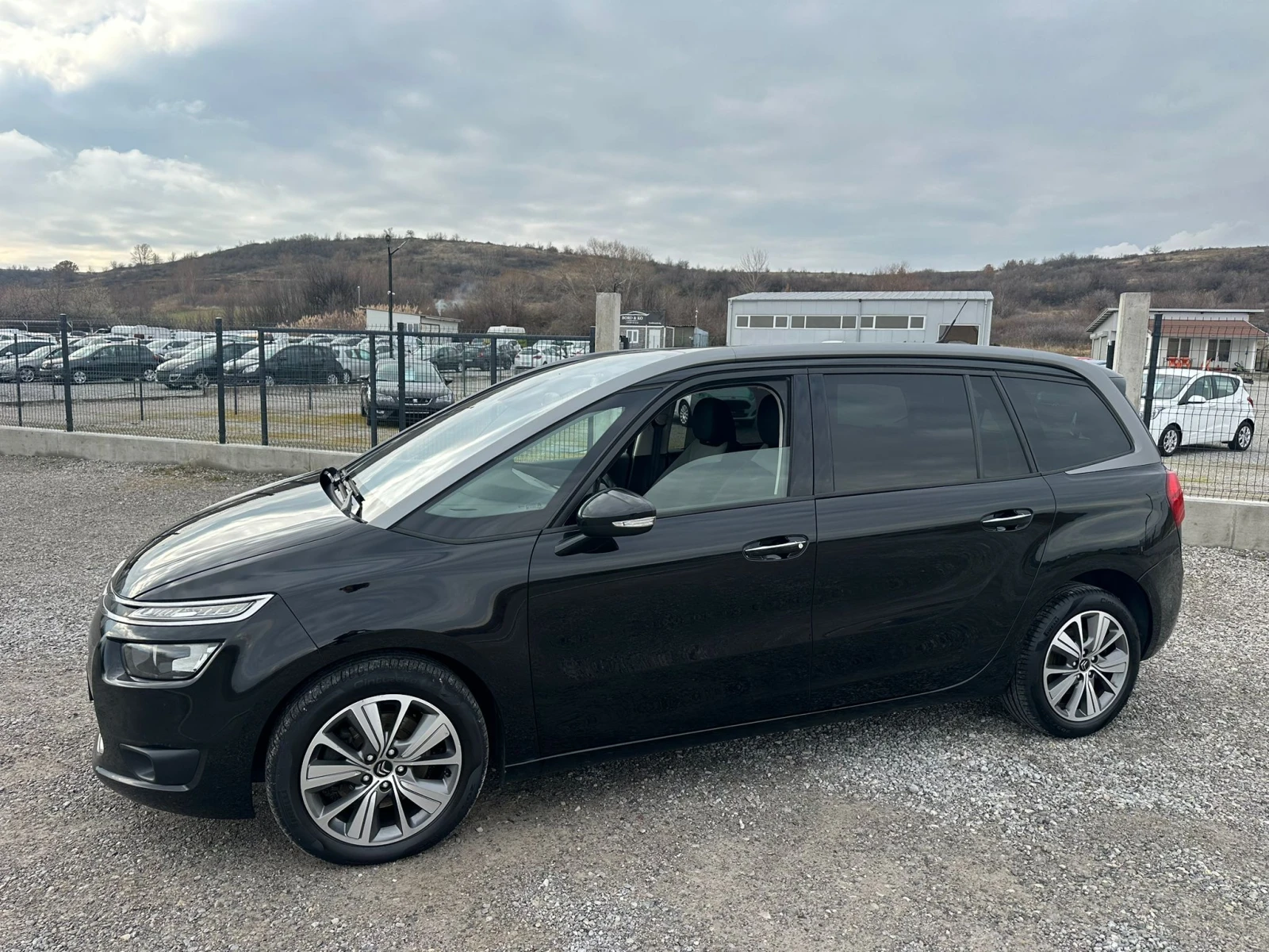 Citroen Grand C4 Picasso 2.0HDI - изображение 7