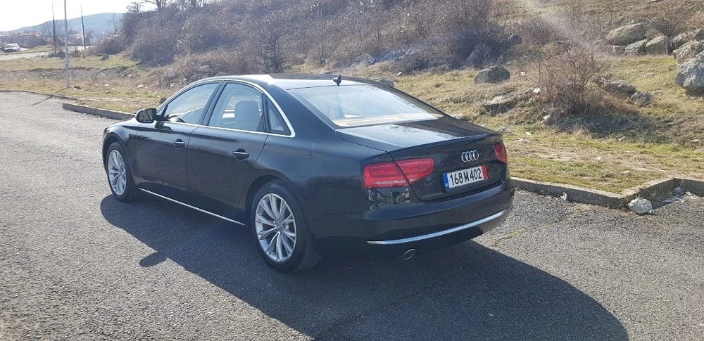 Audi A8 4.2 TDI - изображение 3
