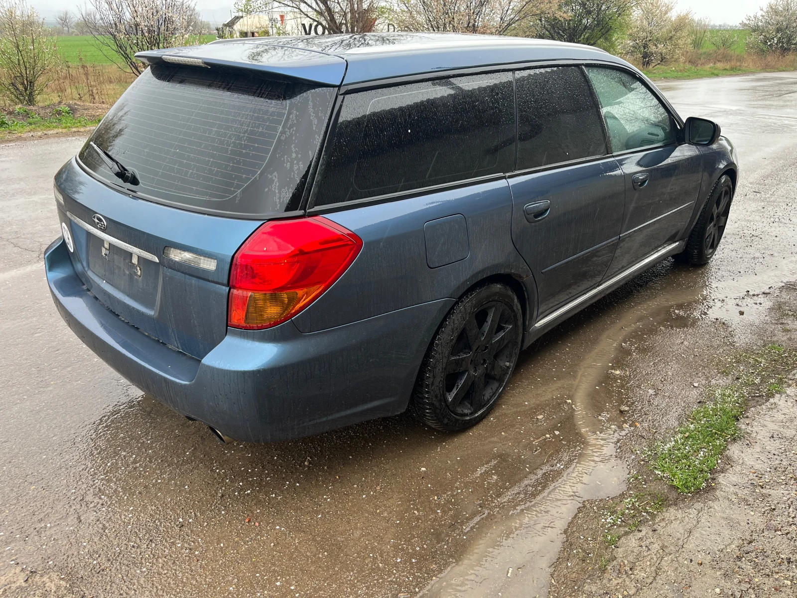 Subaru Legacy 3.0 Н6 245к.с - изображение 4